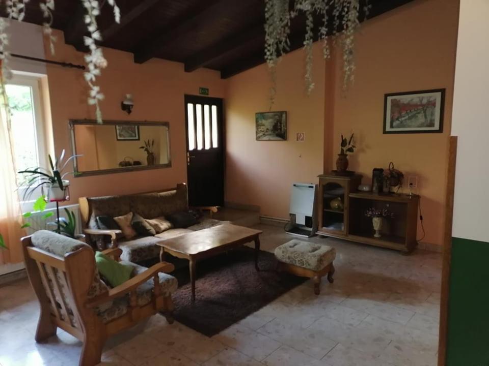 Sulentic Sobe I Restoran Bed & Breakfast Virovitica Luaran gambar