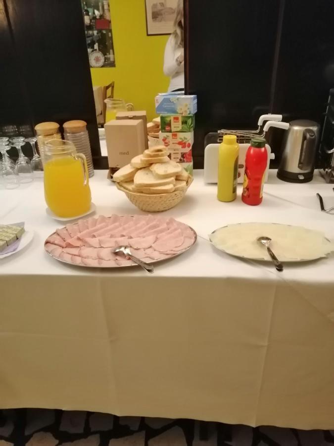 Sulentic Sobe I Restoran Bed & Breakfast Virovitica Luaran gambar